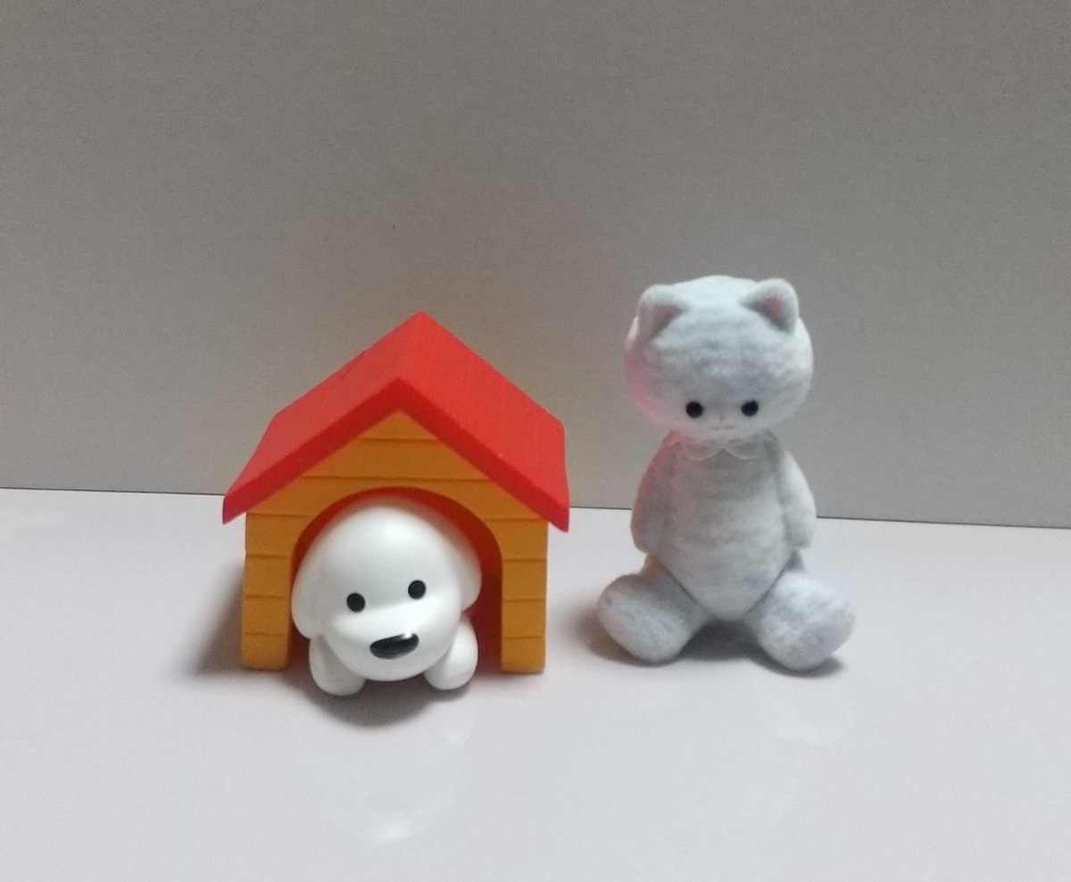 vmaimnpt's tweet image. ケンエレガチャ活！！
🌟matsui DOGS フィギュアコレクション
🌟小さい動物たち フィギュアコレクション

matsuiさんの犬好きすぎて無理！！可愛い！！
そして狙いの小屋に入ってる子出てくれて嬉しい❤️
小さい動物たちはねこちゃんでした😺
脚可動するの天才だし造形も可愛すぎる🥰

#カプセルトイ