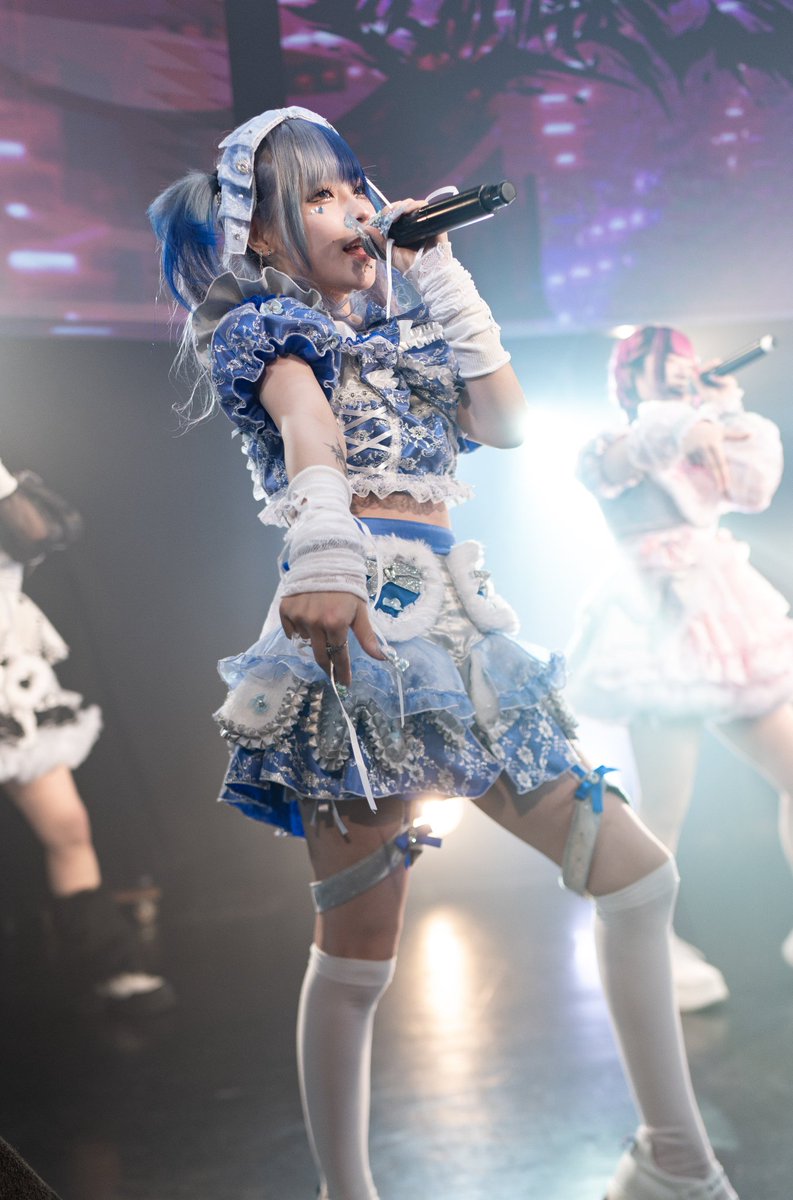 劣等生しご3ちゃんが16時00分をお知らせします♪

劣等生しご3ちゃん(<a href="/v_v459/">劣等生しご3</a>)
Candye♡Syrup(<a href="/CandyeSyrup_/">iDOL Candye♡Syrup</a>)
撮影:2ndどらちゃんさん

#アイドルクロック mtbrs.net/ps_idolclock_3…