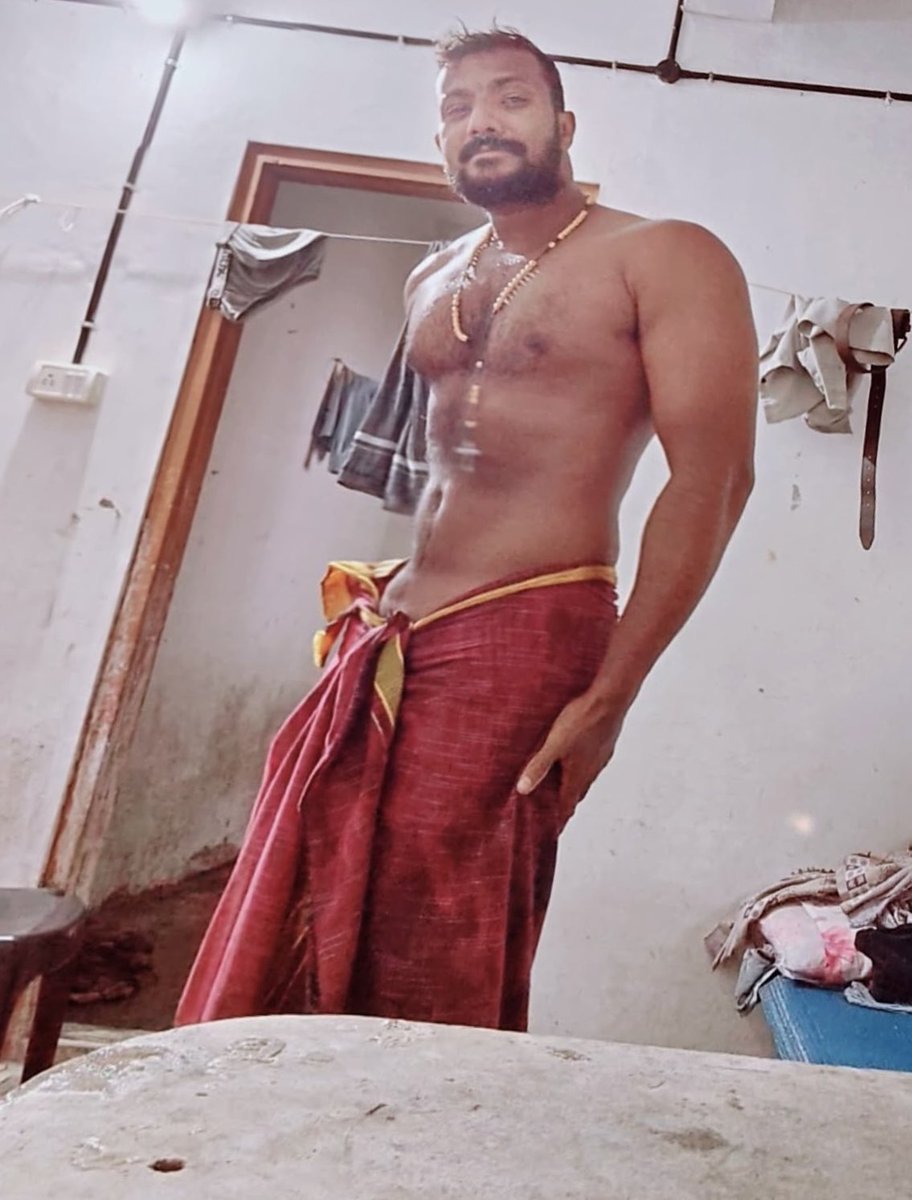 ഇച്ചായന്റെ കുണ്ടിമോൻ tweet media
