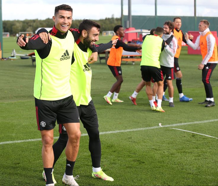 We small accounts need to stick together🫂

Connect with everyone in the comments❤️❤️