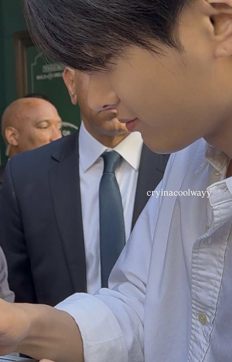 250612 #JAY 
The lucky man at the Ralph Lauren store💙

#JAYxRalphLauren #JAYxWimbledon2025 #ENHYPEN_JAY #엔하이픈_제이 #ENHYPEN