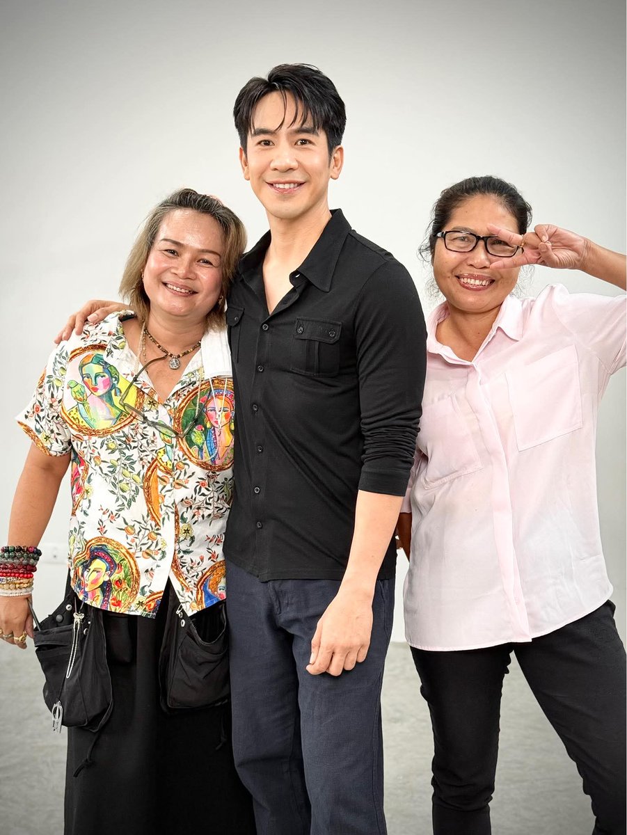 Noina_nutex's tweet photo. หล่ออออออ วันที่ถ่ายปฏิทินช่อง3 

#popezaap

Cr.  พี่อิ๊งค์

12/07/68 https://t.co/UZNElrwhF9