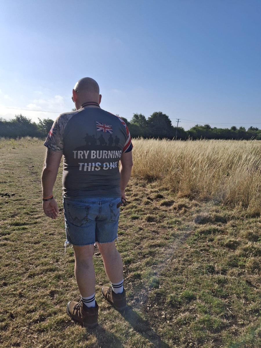 #tryburningthisone 🇬🇧