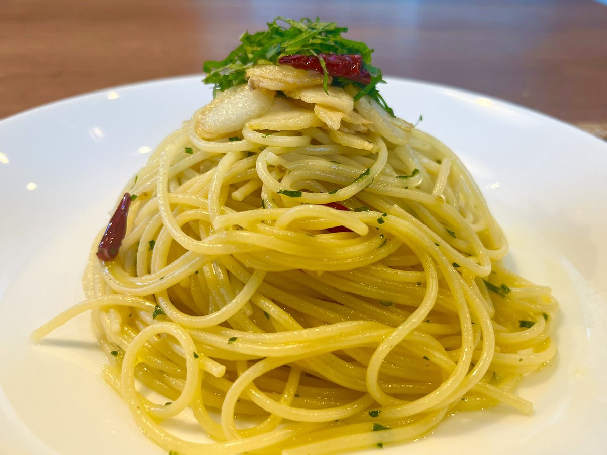 きょうのペペロンチーノ　250712
道の駅スライスにんにく　
昆布茶 &amp; 自家製大葉入り ver

＃ペペロンチーノ
＃パスタ
＃男料理