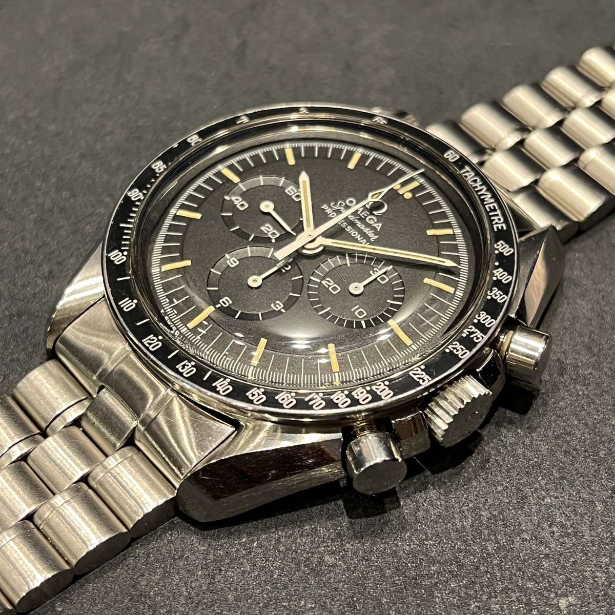 Molo様 オメガ・Ref.145022-69・SPEEDMASTER 5thのレアモデルが入荷して参り