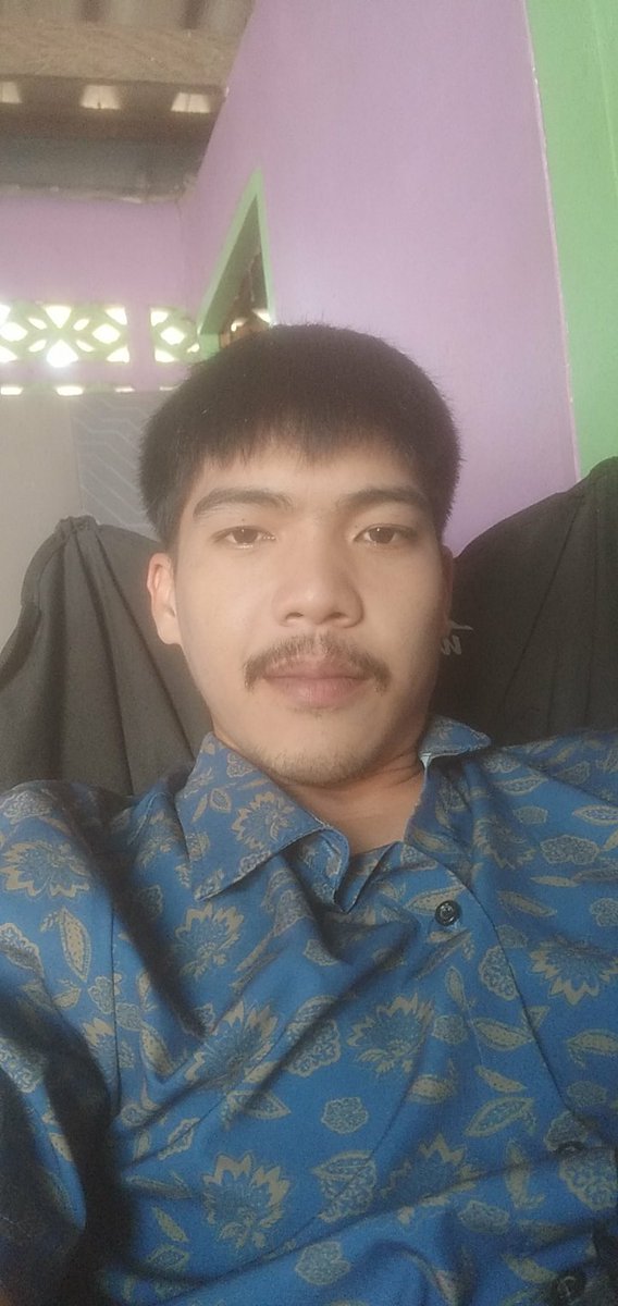 ,☘️☘️😌😌🥴🥴