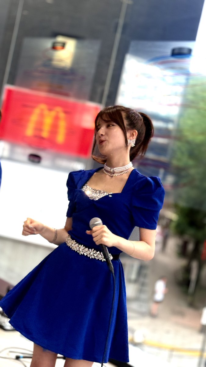 PER82ni82RED's tweet image. sis
かのうみゆさん
歌声も素晴らしく、一瞬でファンに！

「DING DONGください」が発売されるそうでイベントも控えてるそうです( ◜ᴗ◝ )
 #sis