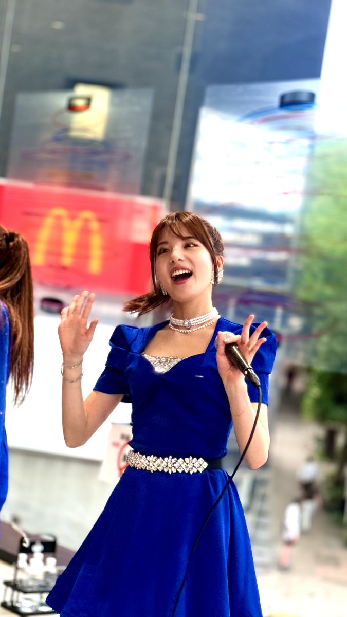 PER82ni82RED's tweet image. sis
かのうみゆさん
歌声も素晴らしく、一瞬でファンに！

「DING DONGください」が発売されるそうでイベントも控えてるそうです( ◜ᴗ◝ )
 #sis