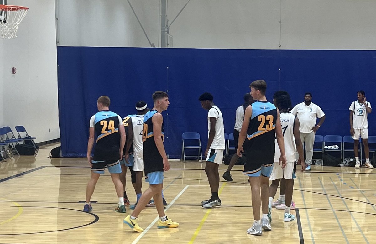 DAK Hoops (@dakshoops) on Twitter photo Inching closer! <a href="/Carsonnickles24/">Carson Nickles</a> just scored at the hoop, down 4 very late <a href="/PHCircuit/">Prep Hoops Circuit 🏀</a> #PrepHoops2K25 Inching closer! <a href="/Carsonnickles24/">Carson Nickles</a> just scored at the hoop, down 4 very late <a href="/PHCircuit/">Prep Hoops Circuit 🏀</a> #PrepHoops2K25