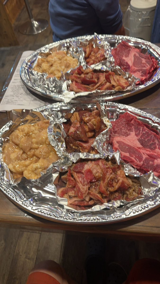 カフェ_マウント tweet media