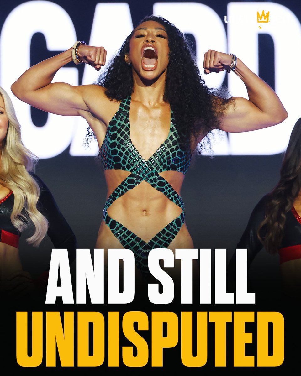 uncrownedcombat's tweet photo. Alycia Baumgardner had to dig deep to successfully defend her junior lightweight undisputed crown 👑 #TaylorSerrano https://t.co/451euEWOXC