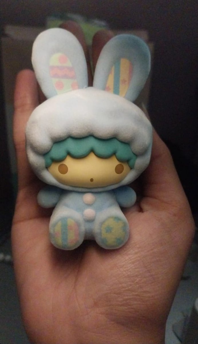 99sdery's tweet photo. 📌 HELP RT 

wts - want to sell

★ miniso blind box x sanrio characters rabbit series little twin stars KiKi ★

💰50k

⌗ with card &amp; box
⌗ domisili kab.semarang
⌗ shopee freeong
⌗ exclude admin shopee https://t.co/oLb5JidLYB