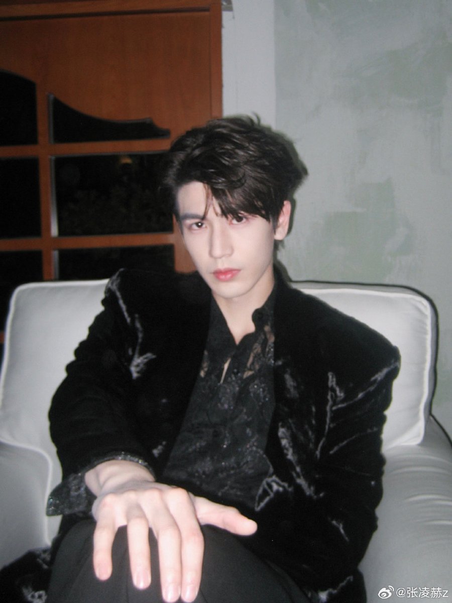 olinghe's tweet image. 