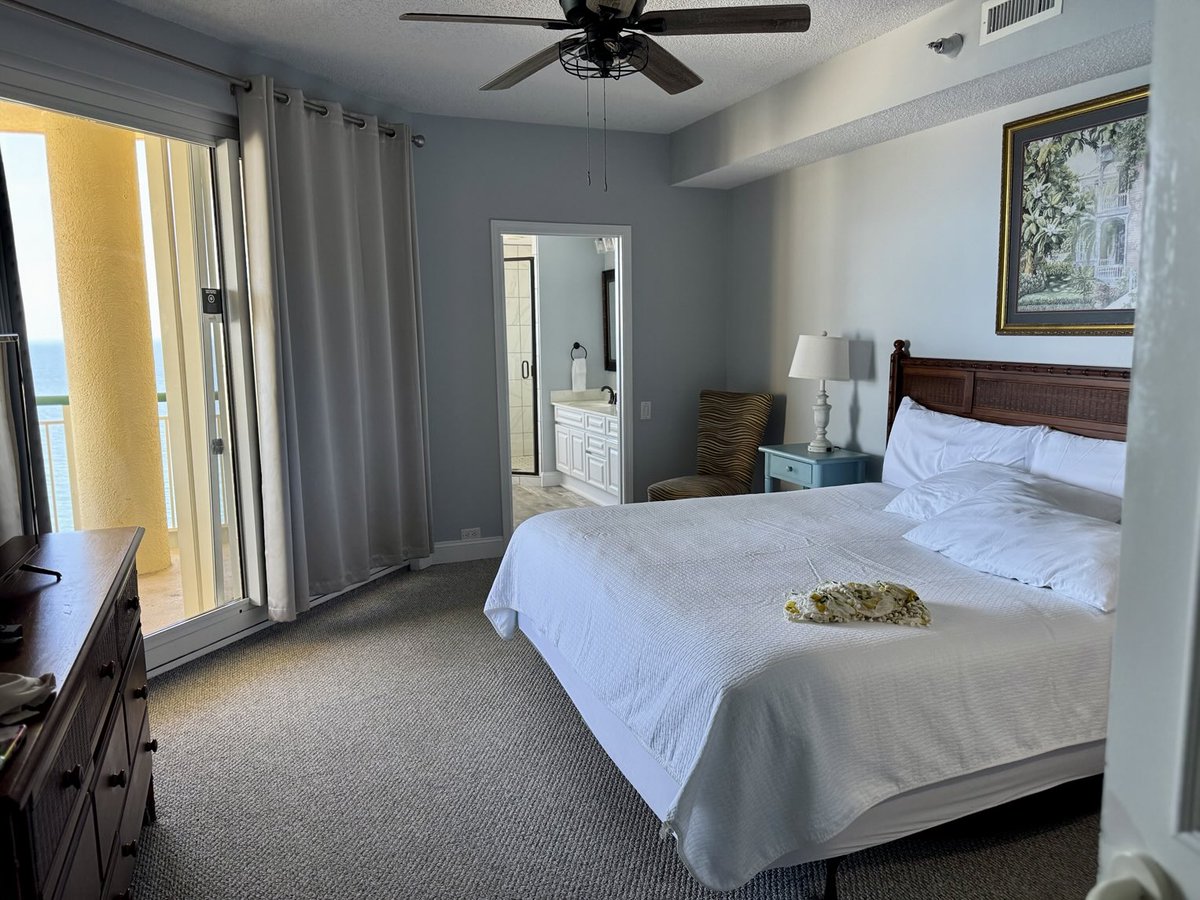 wesruckerTBA's tweet image. Home for the next 9/10 days.
There are some benefits to briefly being between jobs, I suppose.