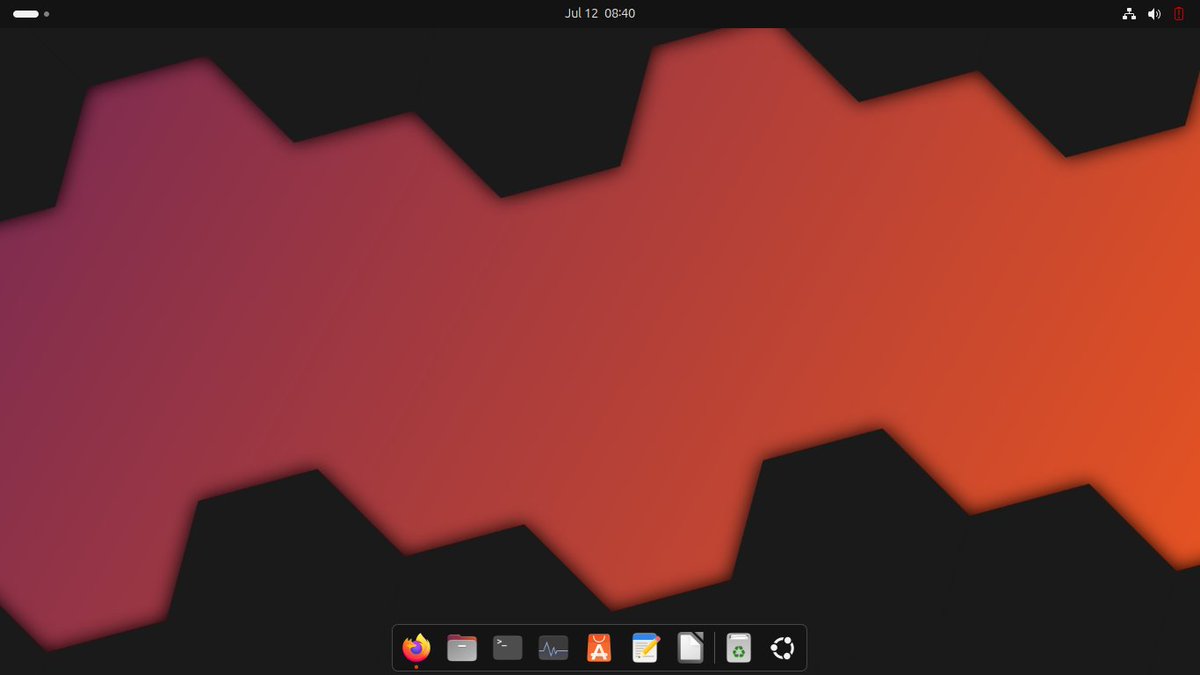 dzakydarrellb's tweet photo. #linux #Ubuntu #gnome 
Untuk wallpaper aku selalu buat sendiri dari 0 pakai Inkscape atau GIMP https://t.co/LwIExLynW2