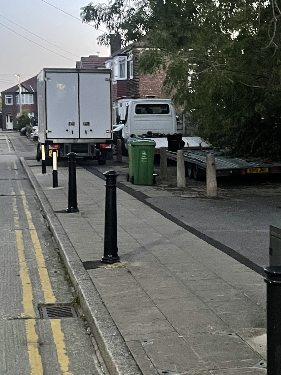 Still there nothing done after 1 year . <a href="/ManCityCouncil/">Manchester City Council</a> <a href="/MENnewsdesk/">Manchester News MEN</a> <a href="/GMPWythenshawe/">Wythenshawe Police (GMP)</a> @<a href="/GMPCityCentre/">Manchester City Centre Police (GMP)</a> <a href="/MCCWythenshawe/">MCC Wythenshawe</a>