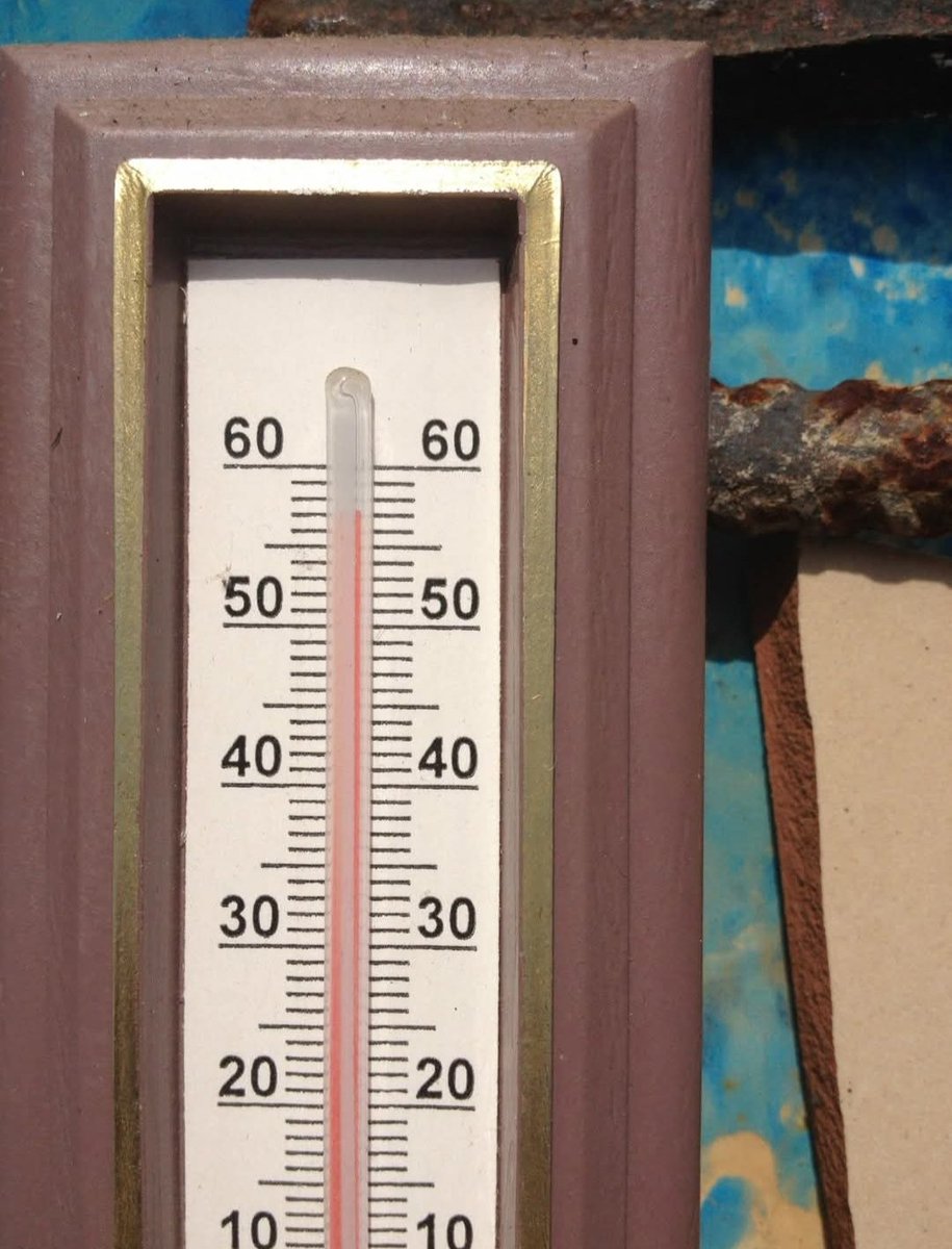 LordJimwest's tweet photo. @LaPlaneteDeCaro Là il commençait à faire chaud https://t.co/CHNmnTos5Q
