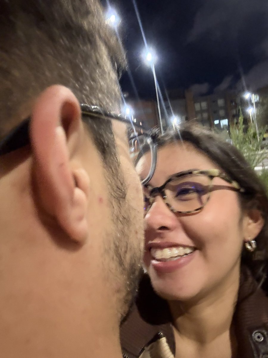 Los rumores son ciertos, ya no tuiteo porque un man me embobó en 1 mes