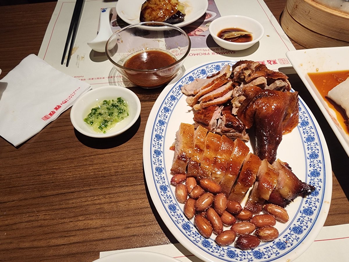 vanillaprpr's tweet image. 메인트윗-트친소 아님 전국동물귀미(소)녀애호가협회 창립자겸 1대 회장 블루아카이브, 자캐 등등 취급
멘션 주시면 맞팔해드려요!!
아래 몇줄만 주의사항 되겠습니다
미성년자 열람 금지-성인물에 대한 취급과 언급 일부 존재함
정치 관련 트윗이 혼입될 수 있음
플텍 계정 구독은 블락