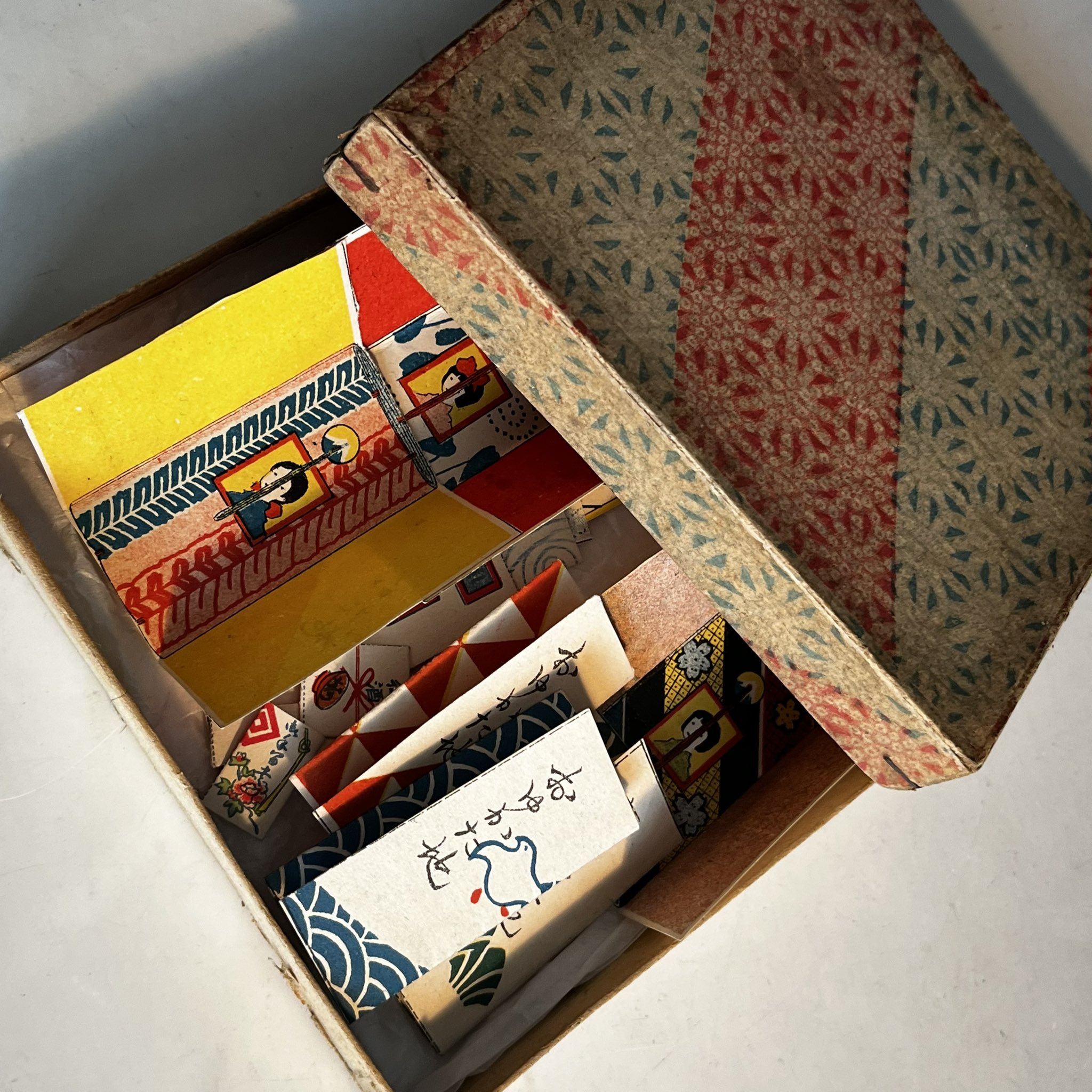 源氏物語☆平安貴族☆サルート☆新品☆セットアップ☆ベビードール☆M☆23☆BS ダリ NBS-J (タッシェン・ニュー・ベーシック・アート・シリーズ