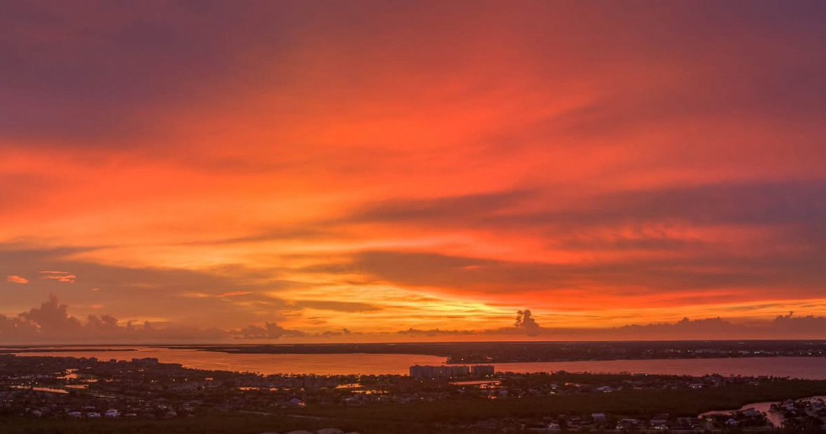 jka62's tweet image. Friday Sunset. @winknews @MattDevittWX