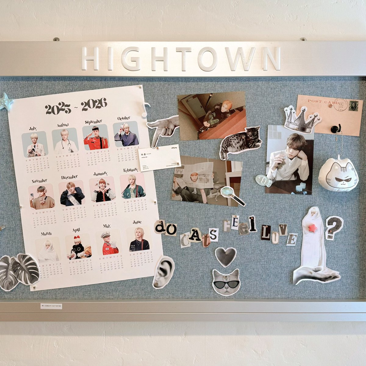 onewayticket712's tweet photo. 𝟐𝟎𝟐𝟓 𝐂𝐇𝐀 𝐇𝐔𝐍 𝐁𝐢𝐫𝐭𝐡𝐝𝐚𝐲 𝐂𝐚𝐟𝐞 𝐄𝐯𝐞𝐧𝐭
/ᐠ - ˕ -マ✧ ┓
훈먐미의 시크릿 프로필
┗ ฅ ( • ˕ •マ.ᐟ
ฅ 07.12 ~ 07.13
ฅ 하이타운서울
#훈먐미의_시크릿_프로필
#PROFILE_712
#차훈 #엔플라잉 https://t.co/7dl0KPrsRM