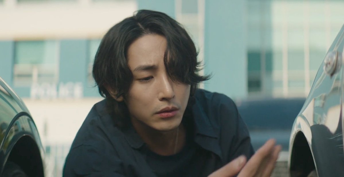 kdrama_menfess's tweet photo. •kdm• 🔥 s line 🔥

body count han jiwook banyak banget coy 😭🔞 sampai keponakannya yang bisa lihat itu garis merah pamannya kaget. btw lee soohyuk ganteng banget disini beneran gak ada obat 😋 https://t.co/9f65SHKpu1
