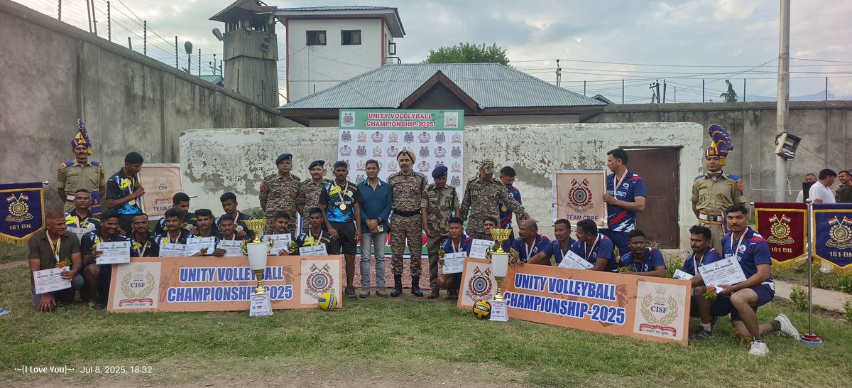 CISFHQrs's tweet image. UNITY VOLLEYBALL TOURNAMENT 2025 HELD AT CENTRAL JAIL SRINAGAR.

In a spirited display of camaraderie and sportsmanship, the Unity Volleyball Tournament 2025 was successfully organized at the Central Jail Srinagar campus.

The event was aimed at fostering teamwork, mutual respect…