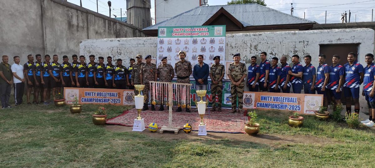 CISFHQrs's tweet image. UNITY VOLLEYBALL TOURNAMENT 2025 HELD AT CENTRAL JAIL SRINAGAR.

In a spirited display of camaraderie and sportsmanship, the Unity Volleyball Tournament 2025 was successfully organized at the Central Jail Srinagar campus.

The event was aimed at fostering teamwork, mutual respect…