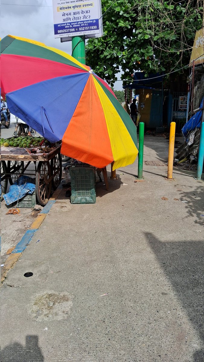 Footpath obstructed by vendors in distention ways. Samata nagar and Vartak residents need action. Shopkeepers extend their shops to footpath.No action after complaints <a href="/TMCaTweetAway/">Thane Municipal Corporation - ठाणे महानगरपालिका</a> 
<a href="/ThaneCityPolice/">Thane Police commissionerate पोलीस आयुक्तालय, ठाणे</a> 
<a href="/PratapSarnaik/">Pratap Baburao Sarnaik</a> 
<a href="/mieknathshinde/">Eknath Shinde - एकनाथ शिंदे</a> 
<a href="/CMOMaharashtra/">CMO Maharashtra</a> 
<a href="/walkingproject/">Walking Project</a>