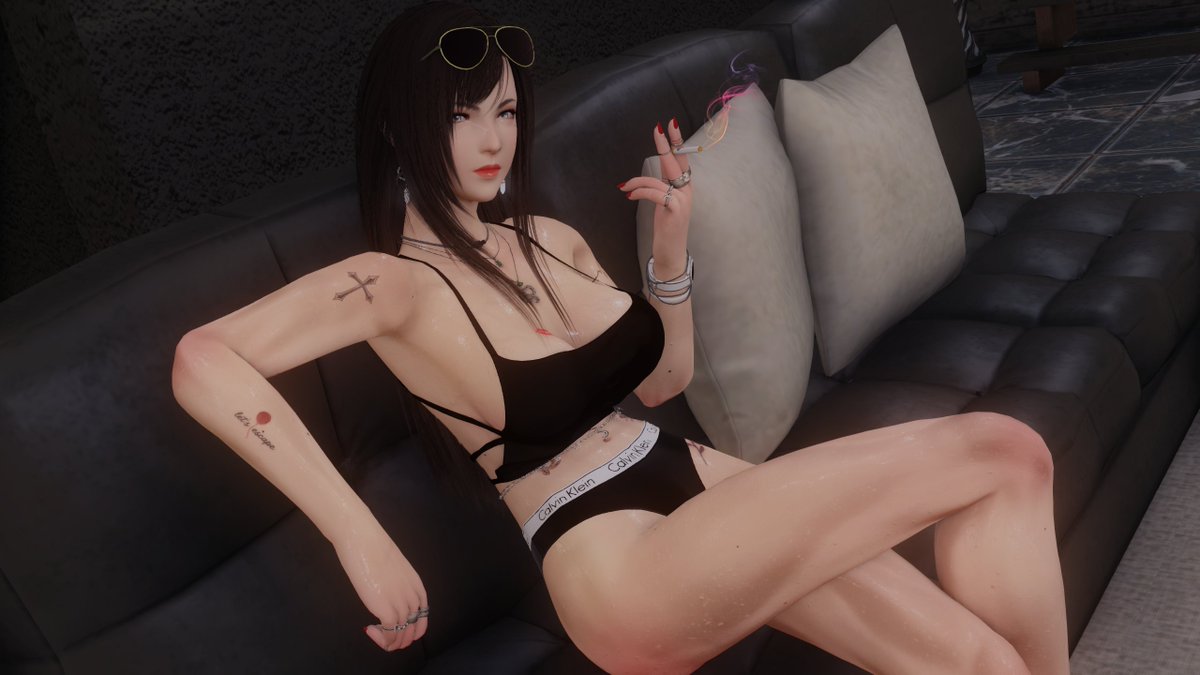 Empress_XIV's tweet image. 馃摳馃敟 Smoke&amp;Sexy 馃毈馃
#Midlanders_Today | #GPOSERS | #FFXIVScreenshots | #EorzeaPhotos | #ElementalDC