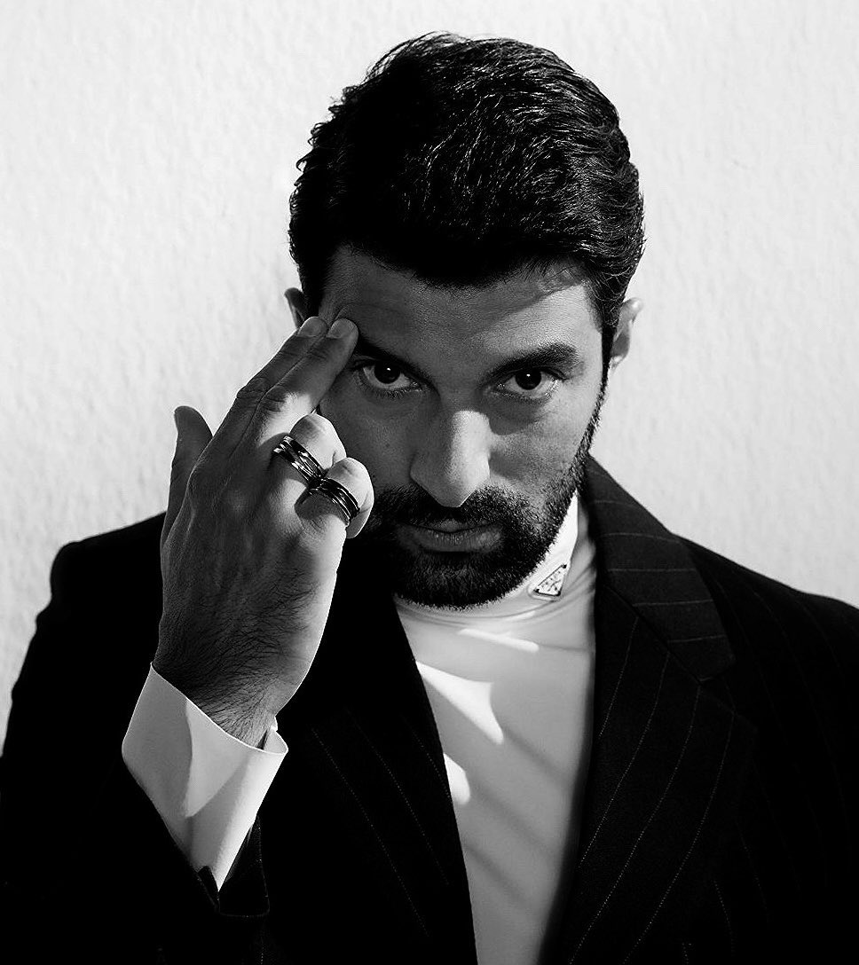 Ankara University lists Engin's name on its homepage, among the important people in the country who graduated from it👑❤️. #EnginAkyürek