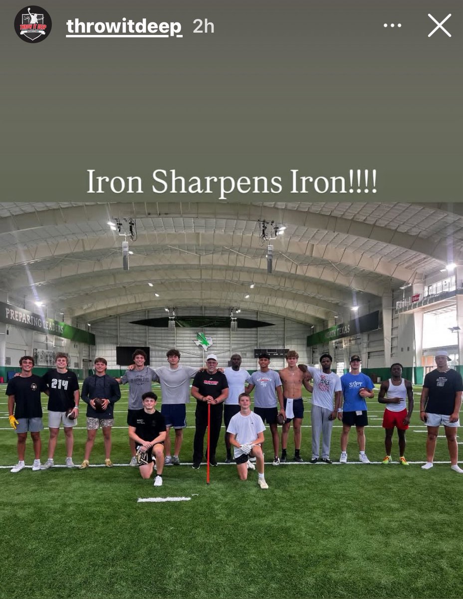 mullenberg_qb1's tweet image. Blessed to be able to work with @ThrowItDeep and @J_ChristensenQB ! Still work to be done.
#DYJ @ConsolFootball @Consol_Recruits @Coach_Rod16 @QBHitList @dctf @247Sports @Rivals_HS