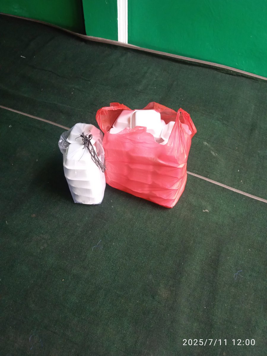 luwicans's tweet image. Makasih kak N, M dan R yg udah order cilok utk jumat berkah kemarin alhamdulillah moga rejeki nya makin berlimpah aamiinYRA
41porsi cilok dah disalurkan ke pantiπ·π©·
