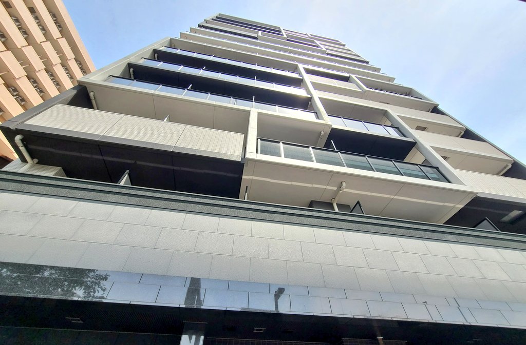 鶴舞線
浅間町駅徒歩１分🎵

素敵な1Kのご紹介🌈

ディアレイシャス浅間町
ステーションフロント✨

⭐2021年築⭐
お部屋情報はSUUMOから😊
↓
suumo.jp/chintai/bc_100…

インターネット無料✨

TikTok でもご紹介🎵
vt.tiktok.com/ZS8XN56TG/

#名古屋
#鶴舞線
#浅間町
#綺麗