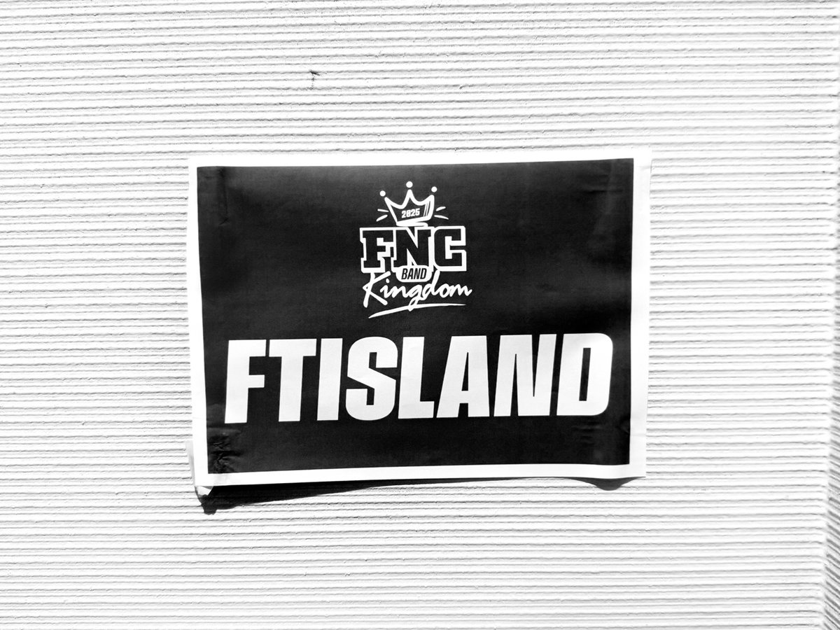 ftisland_japan's tweet photo. ＼FNC BAND KINGDOM 2025／
DAY1 開催まであと1時間!!⏰

Are you ready?🔥

🎫当日券発売中!!
https://t.co/ciQiwcgY7E

#FNCBANDKINGDOM #FTISLAND #CNBLUE #NFlying #HiFiUnicorn #AxMxP https://t.co/7qgzTNoa7i
