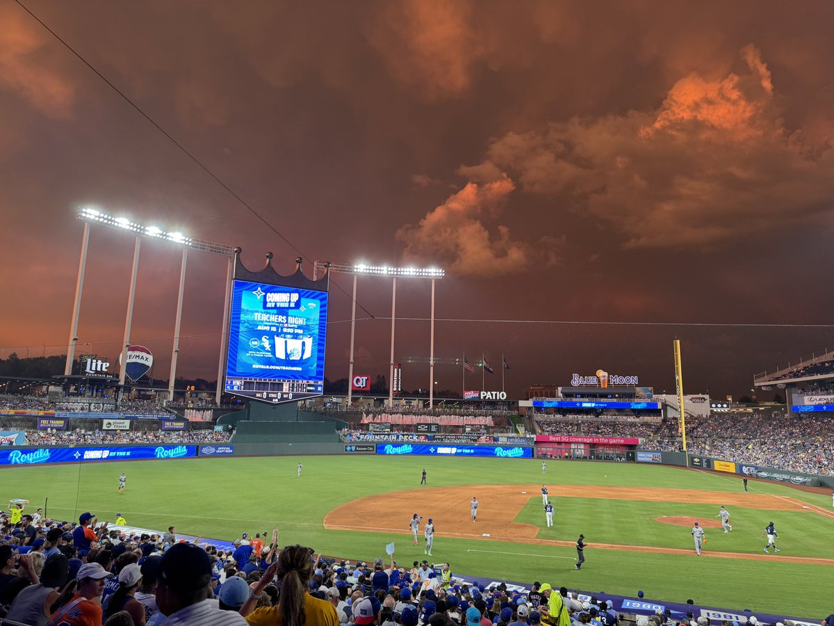 J O H N ⚡️ R I Z Z O (@johnjrizzo) on Twitter photo 