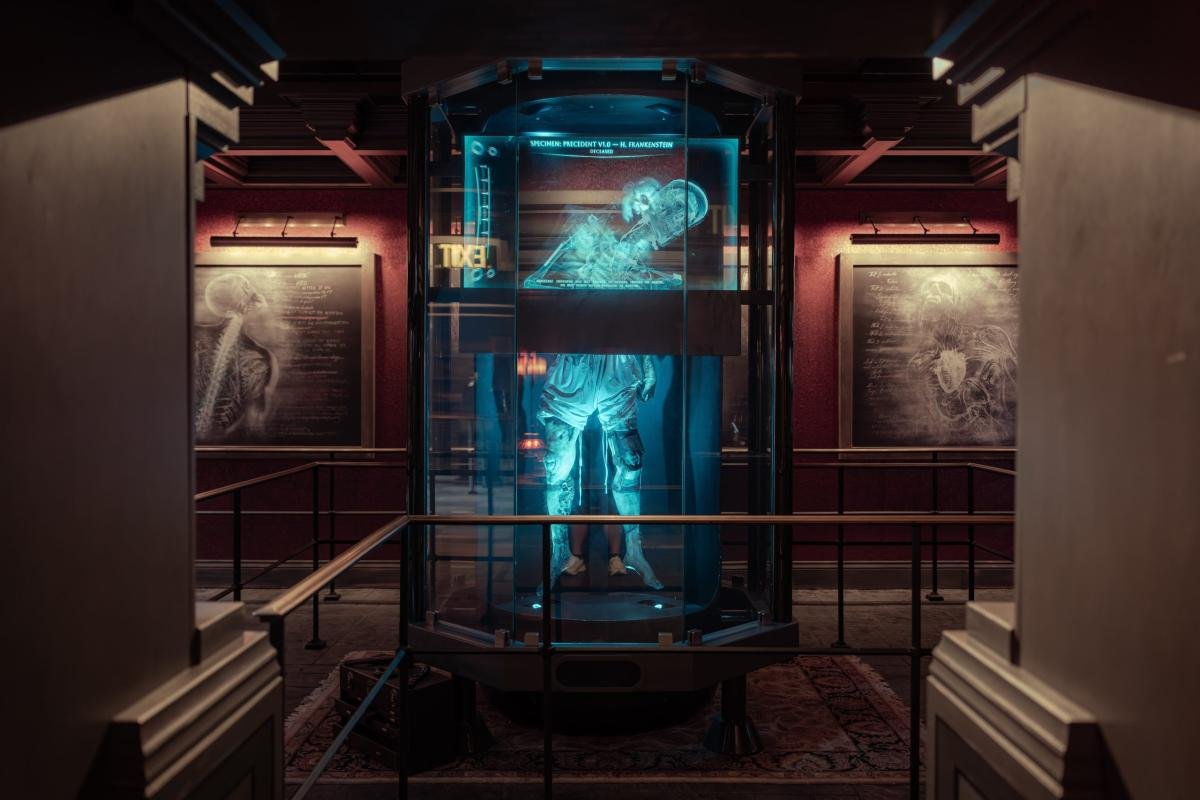 We on the project team lovingly referred to him as "Frank in the tank" during design. This is the only place in the manor where you can see Henry Frankenstein's original creation.

📸: <a href="/OrlandoInformer/">Orlando Informer</a> 
 #EpicUniverse #MonstersUnchained