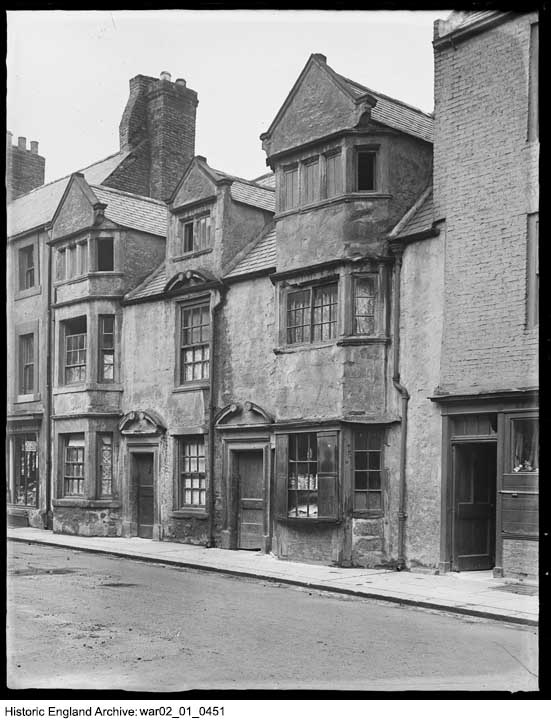 HE_Archive's tweet image. We've added new photos to our Flickr group!
The R F Warner Collection was photographed in the early 20th century but the locations and photographer are unknown - can you identify photos like this one?
Get involved here 👇
flickr.com/groups/histori…