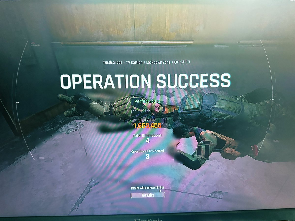 TV Elevator Extract + Nade + 7-second loot mukbang before extract ⏲️

<a href="/ArenaBreakoutPC/">Arena Breakout Infinite</a> Season 2 has begun 🙊