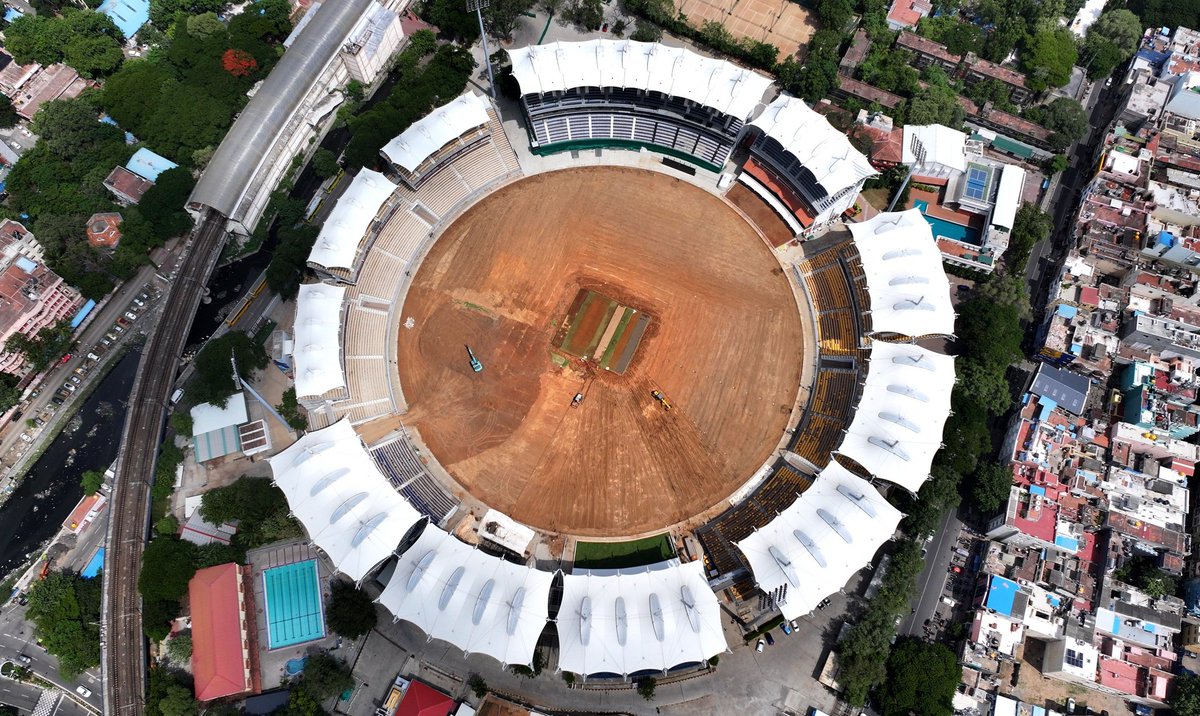 bkjothi's tweet photo. The outfield at the M.A.Chidambaram Stadium, Chepauk is being relaid in preparation for the 2026 Men's T20 Cricket World Cup. 📸  @bkjothi / @THChennai @sportstarweb https://t.co/0sziiEdmc3