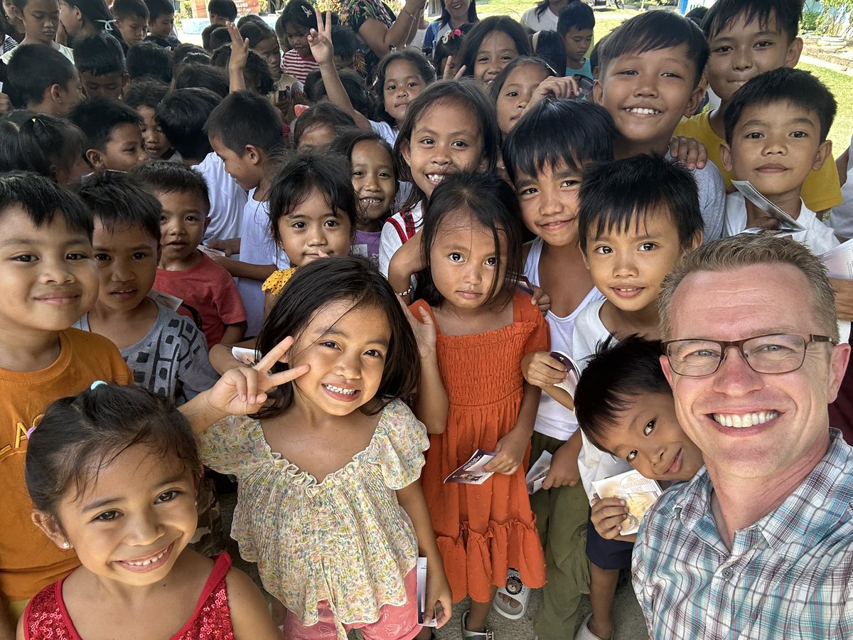 Unspeakable joy sharing Jesus with these precious souls