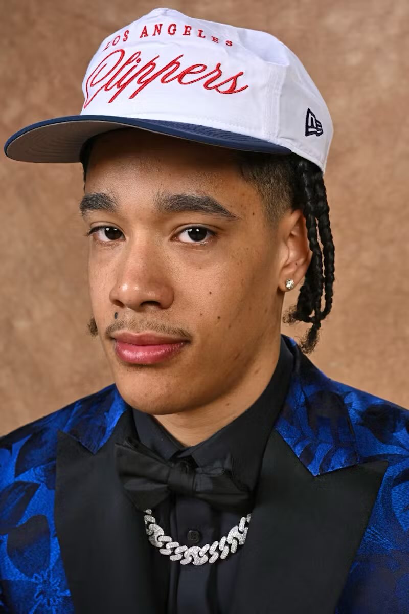 Yanic Konan Niederhauser tonight:

1 PTS
10 REB
4 BLK
2 STL

Future DPOY?