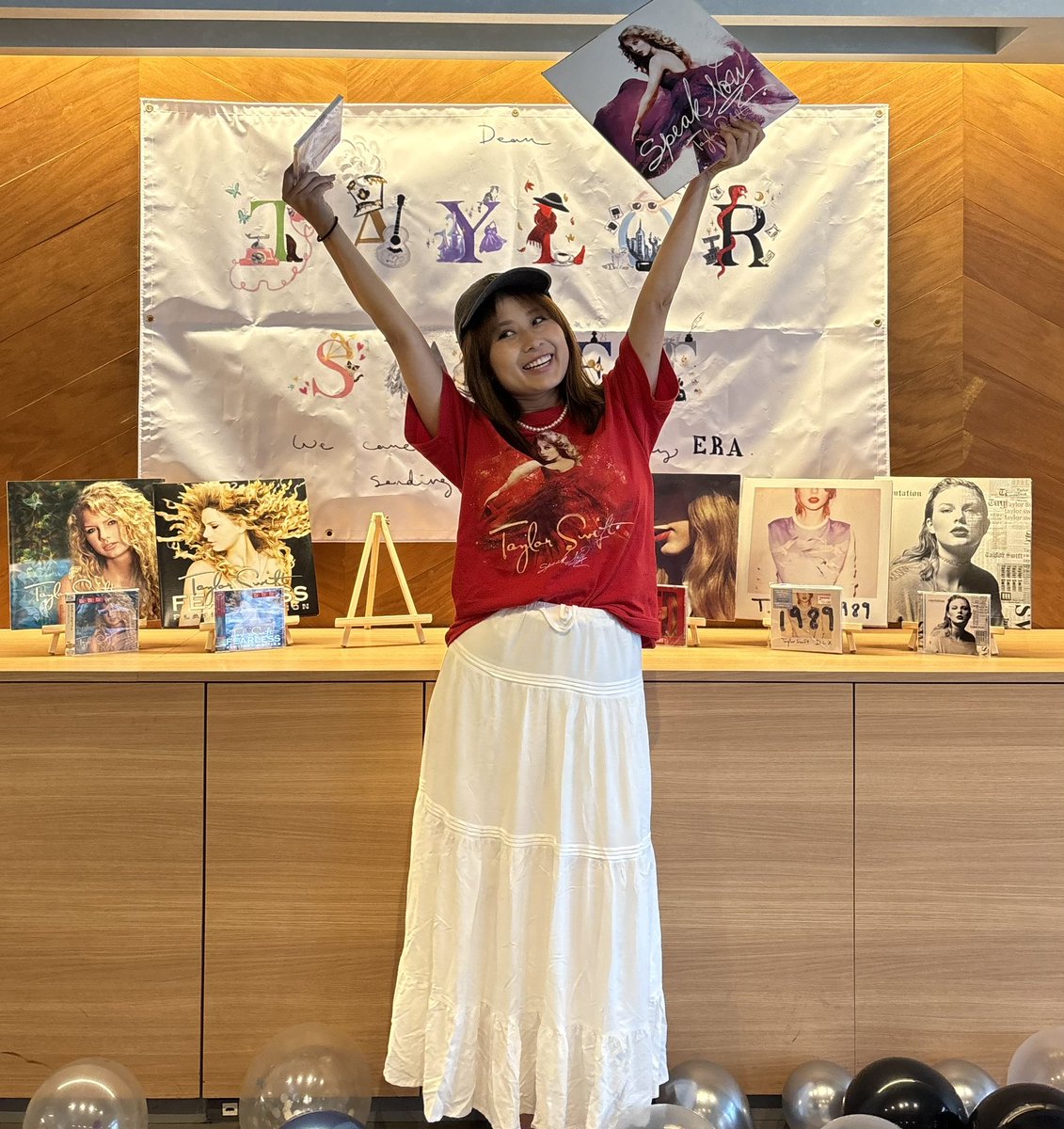 Celebrating Taylor taking back her masters in Tokyo!! So proud of her 💚💛💜❤️🩵🖤Congrats, Taylor!!🥂

#TSMemorialPartyInTOKYO

<a href="/taylorswift13/">Taylor Swift</a> <a href="/taylornation13/">Taylor Nation</a>