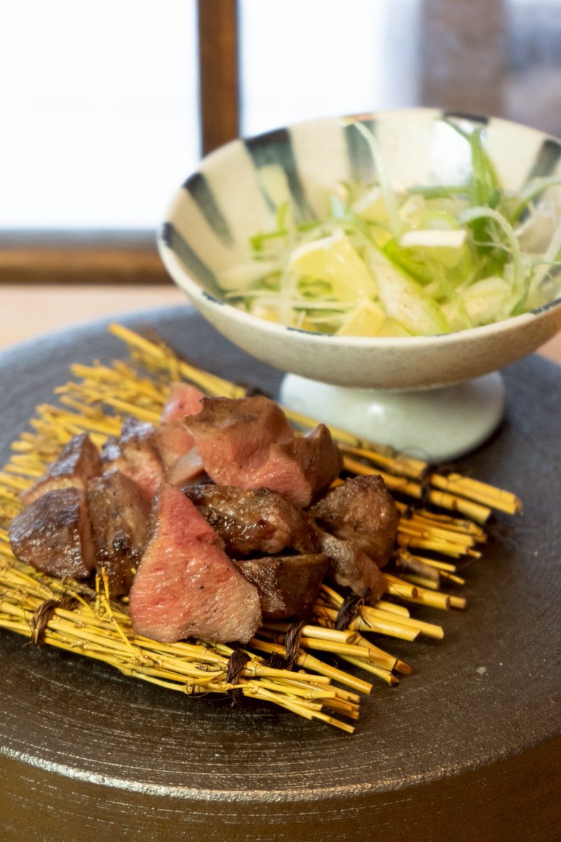 dekosemaki's tweet photo. 本日もご来店心よりお待ちしております☆

【ハマグリ】【牡蠣】【サザエ】入荷！

本日27時まで元気に営業します！

 #でこせまき #浜焼き #肉焼き #八王子居酒屋 #炭焼き #貝 #五島列島 #魚 #肉 #レバテキ #一人飲み #貸切 https://t.co/dDf16mh6yD