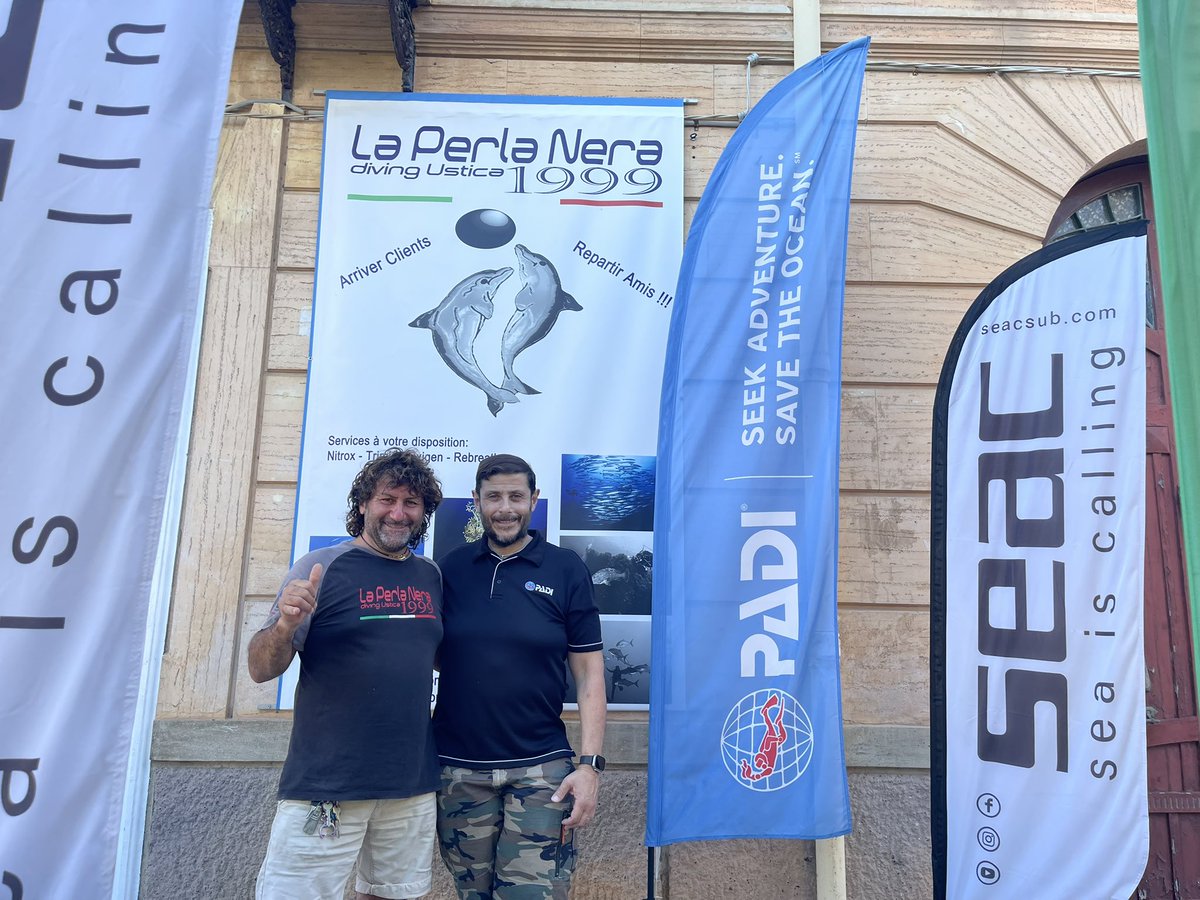 Meeting con La perla Nera Centro PADI IDC a Ustica. #gogogo #padipeople <a href="/PADI/">PADI</a>