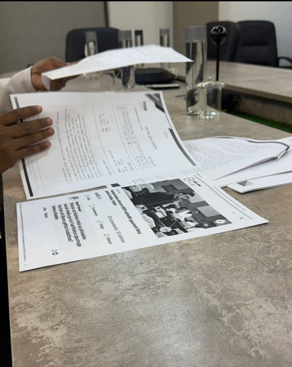 ShadowWatchMV's tweet image. Below is a screenshot of a comment made by the employee in question, followed by another showing PSM HR printing that very comment and summoning him to Human Resources. 

Will you deny this as well? There’s a limit to how far lies can go, and to treating the public as fools. The…