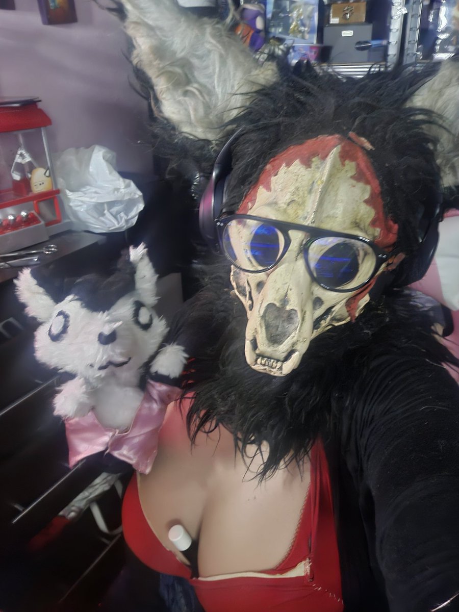 maladuwaffle's tweet image. Ya va a empezar el mejor chow del mundo mundial en la morada,la verde y la roja
@/m4l4duwaffle