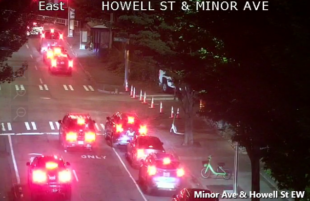 Mercer St＆Howell St/Yale Aveの両方のSB