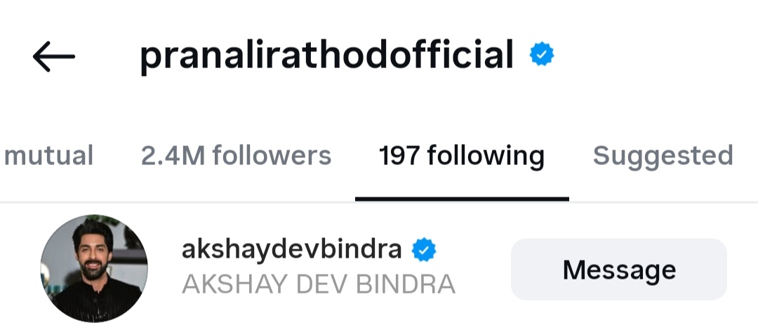 kritika01165825's tweet photo. Ok I know I’m so late but yipeee P started following Akshay and Namik
I wished P to follow Akshay from a long time, and it finally came true, now Namik too! 🥹🥳🥳
Touchwood to my favourite trio of KKB 🧿🧿🧿🤞🏼🤞🏼
#KumkumBhagya #PranaliRathod #AkshayDevBindra #NamikPaul" https://t.co/0CK3Ol3urS